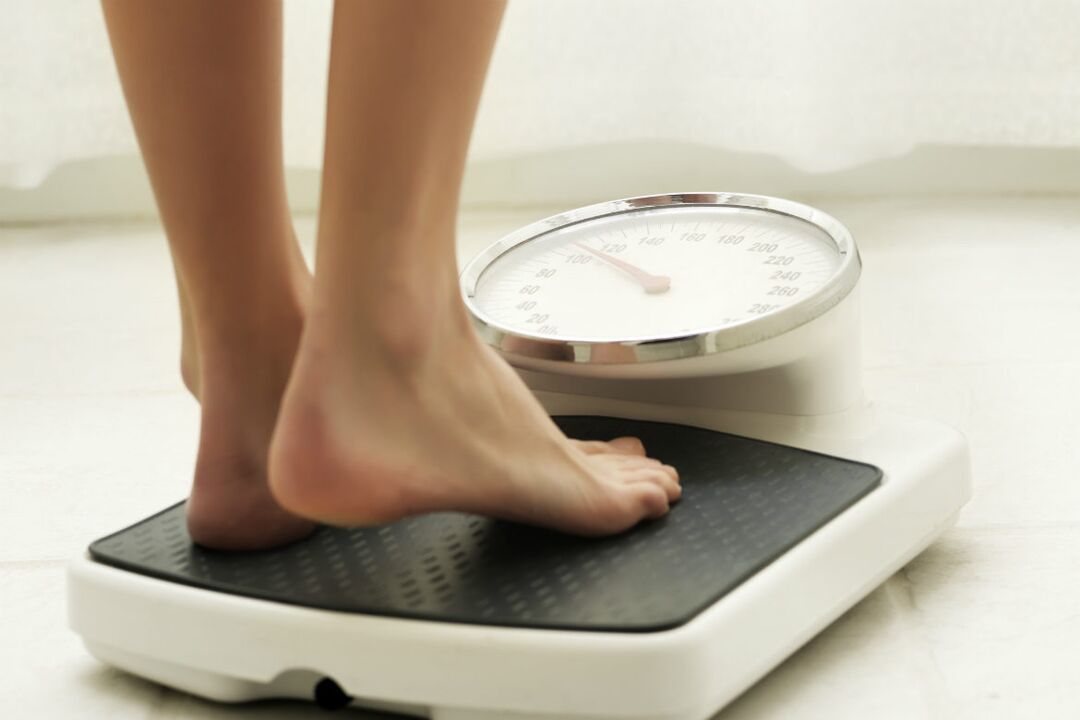 pesatura e perdita di peso con parassiti nel corpo