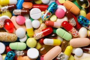 Il medico curante selezionerà con competenza il trattamento farmacologico per i vermi.